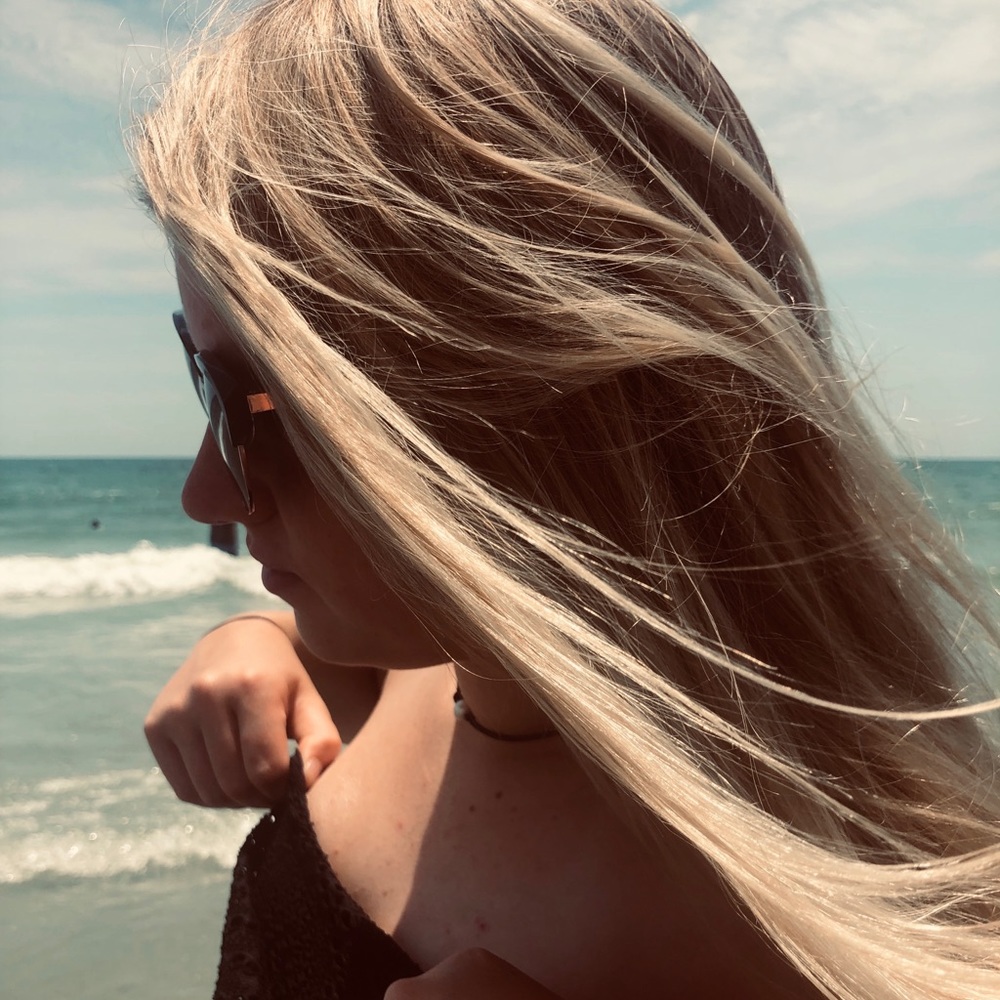 Meet your Posher, Olivia